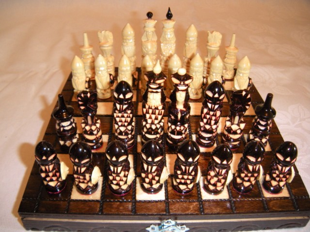Шахматы тематические 